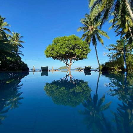 Amila Dive Beach Resort Sipalay Exterior photo
